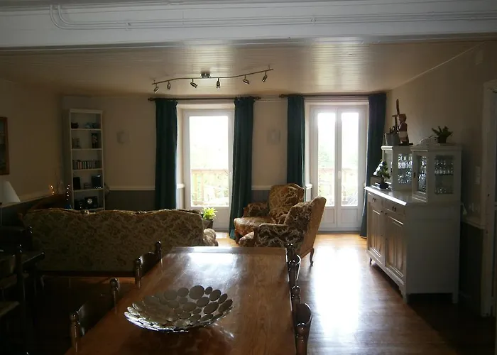 Alojamento de Acomodação e Pequeno-almoço Les Sources 3*