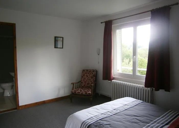 Les Sources Alojamento de Acomodação e Pequeno-almoço Saint-Jacques-des-Blats